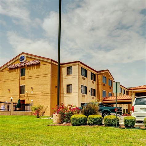 comfort suites lake ray hubbard|Iba pa.